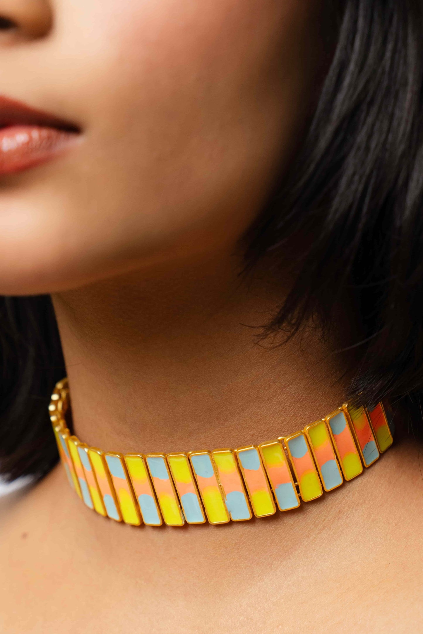 Oriana Light Collar