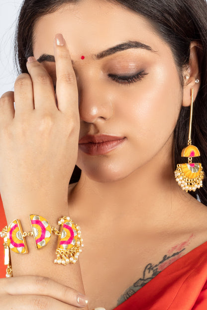 Golden Glow Bracelet