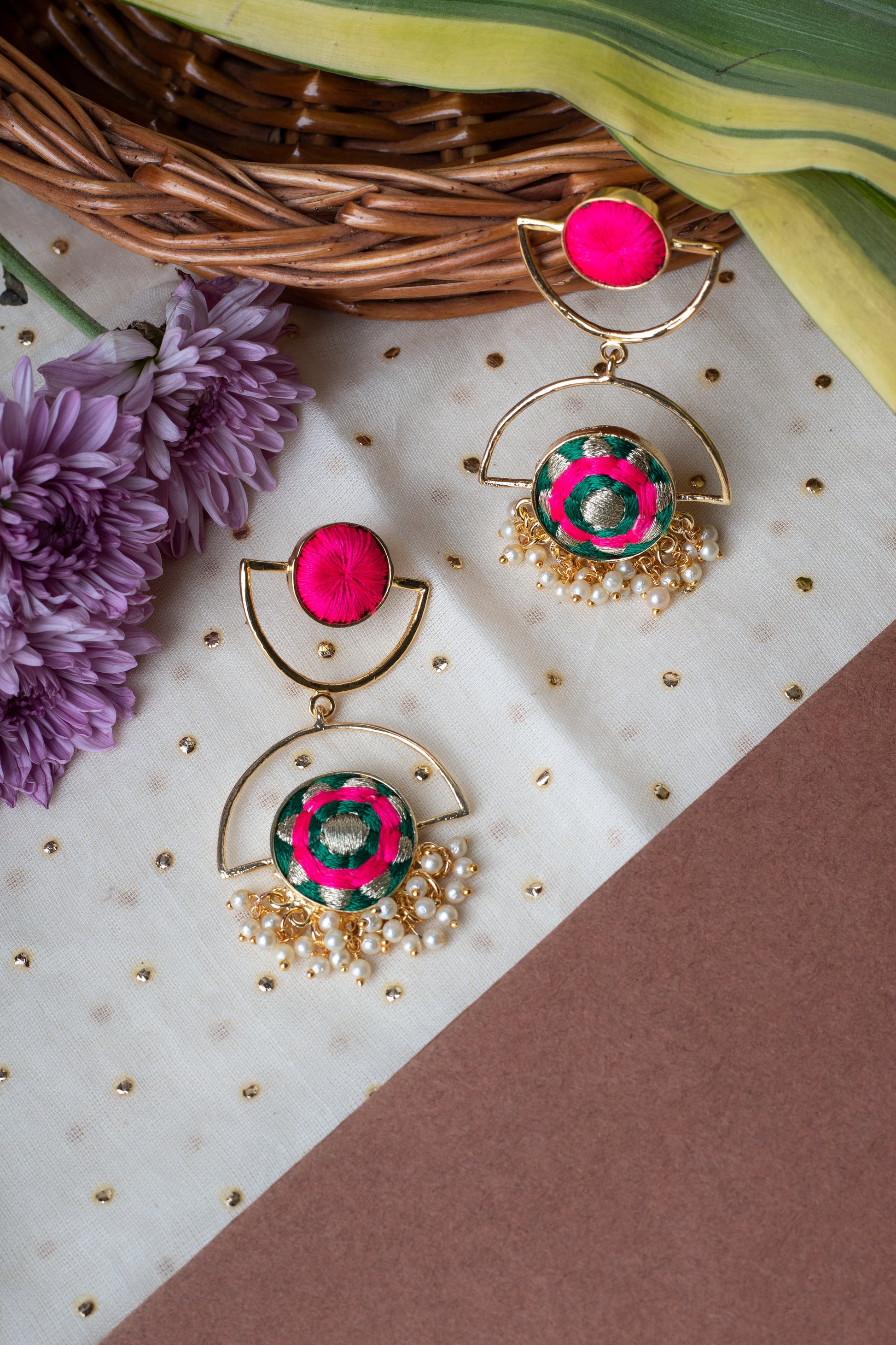 Lush Emerald Chandelier Earrings – Earrings from Bauble Bazaar