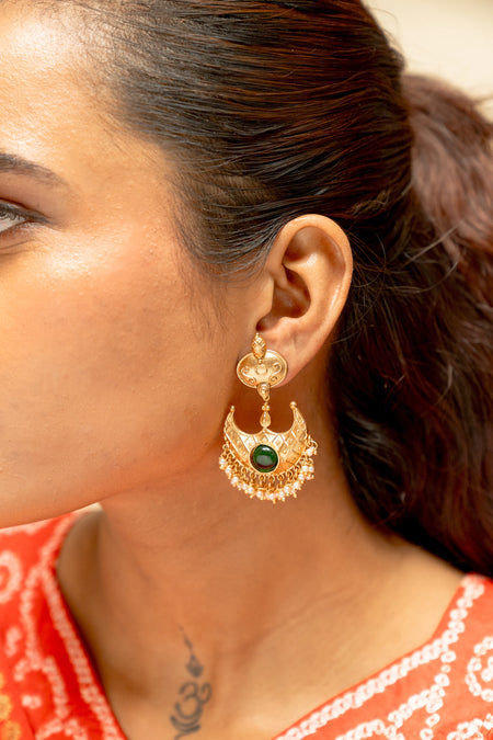 Vilambit Noor Chandbali Earrings - Image 1