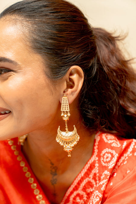 Nritya Rekha Drop Earrings - Image 2