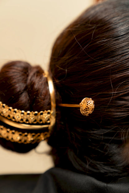 Taal Mandal Hair Bun