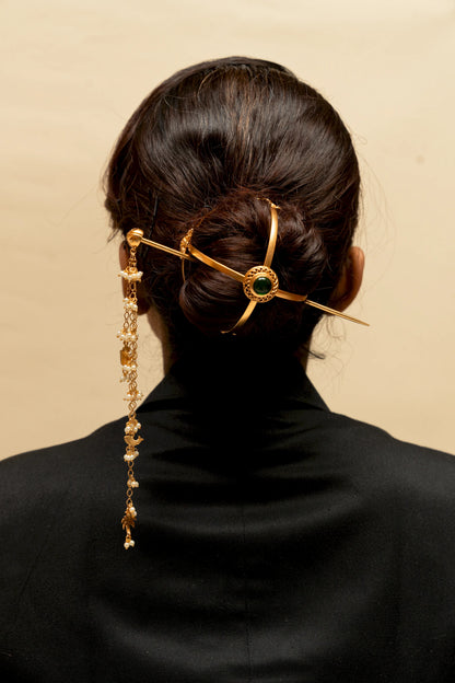 Komal Noor Kesh Hair Bun