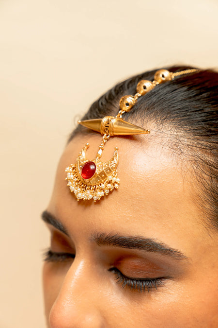 Aaroh Rekha Maang Tikka - Image 1