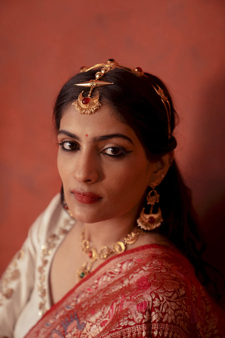 Aaroh Rekha Maang Tikka - Image 3