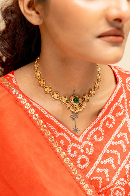 Laya Bloom Necklace - Image 2