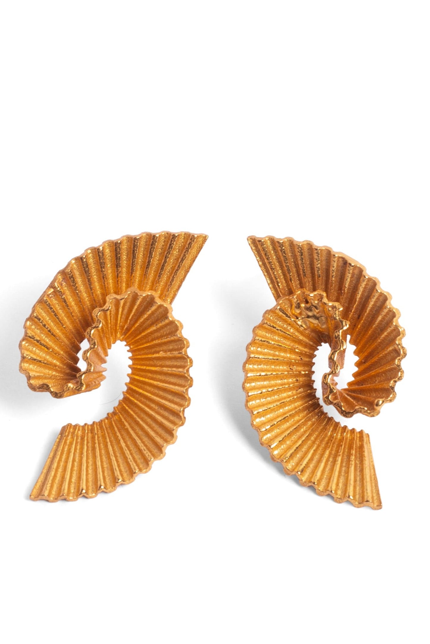 Champagne Glow Stud Earrings - Gold