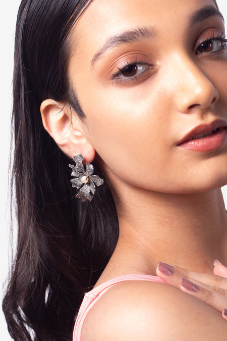 Who’s She Stud Earrings - Black--3--image