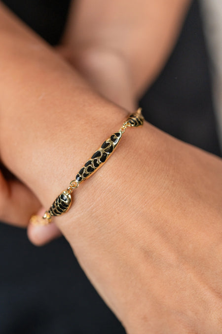 Wild on The Hands Bracelet