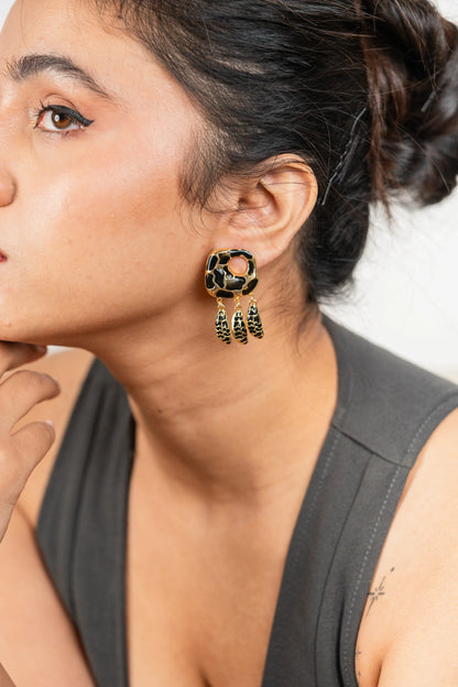 Untamed Dangler Earrings