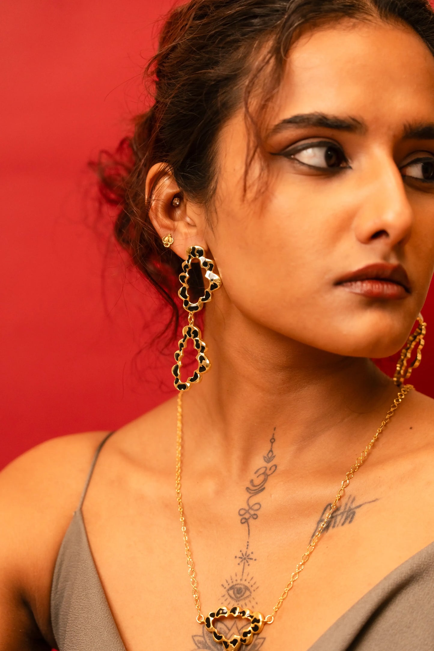Wild Mark Drop Earrings