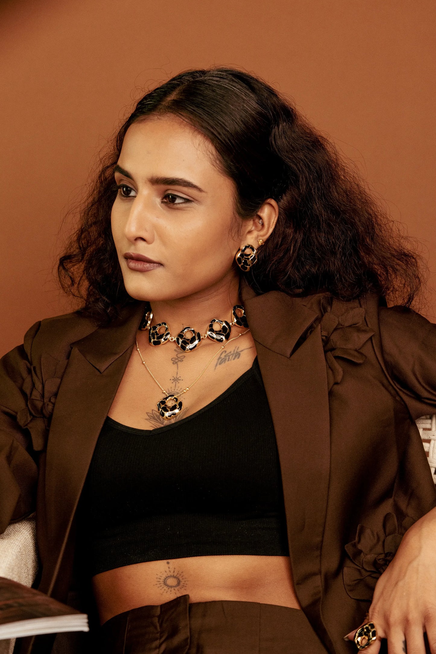 Fierce Eyes Choker Necklace