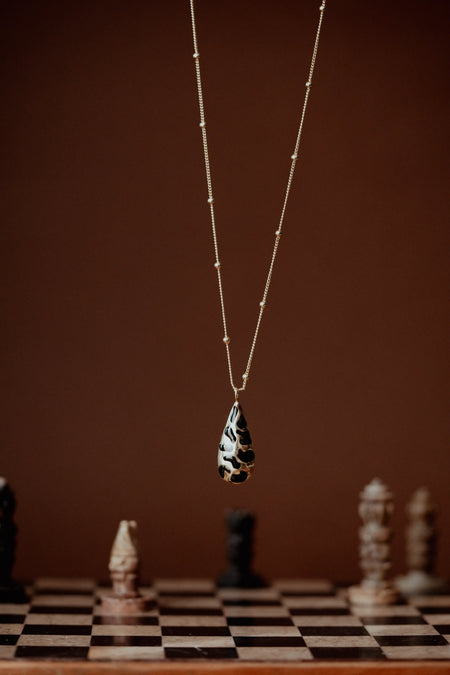 Wild Tears Pendant - Image 1